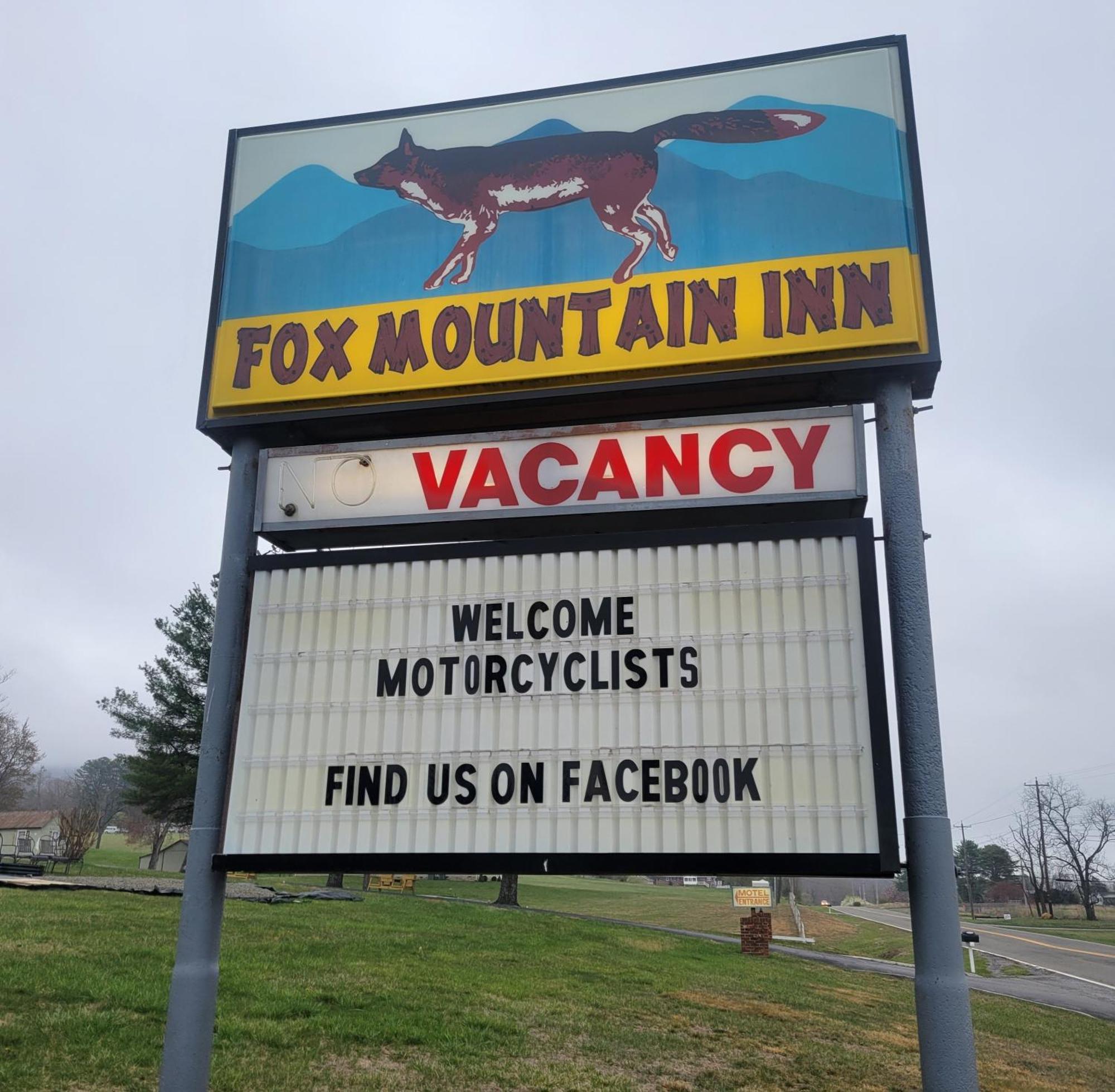 Fox Mountain Inn Max Meadows Exterior foto